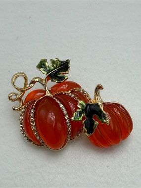 🎃🎃🎃50%off Orange Pumpkin Crystal Brooch